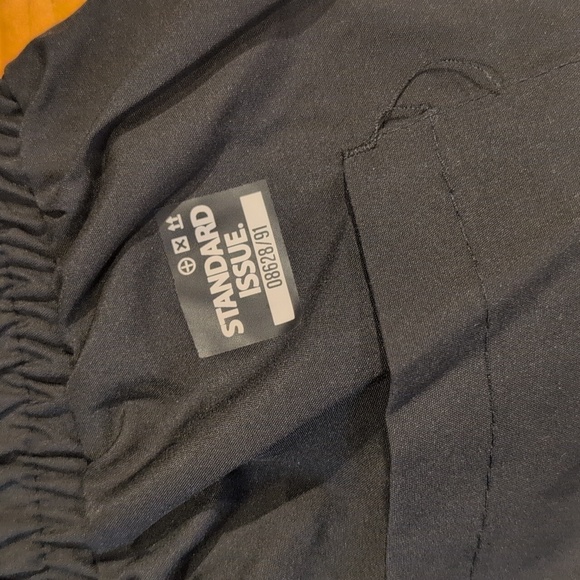 Southpole Black Snow Pants With Cuffs And Pockets And Drawstrings - Picture 3 of 4